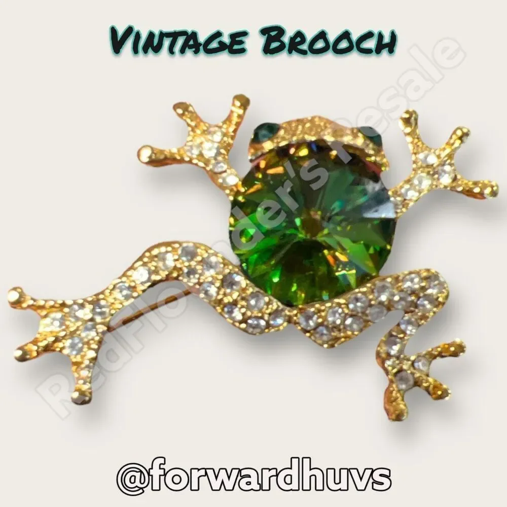 Vintage Rhinestone Frog Brooch - Highly Collectible!